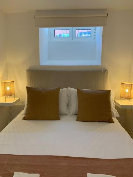 Hip Tailor Made Flat In Estrela! * Lisbon